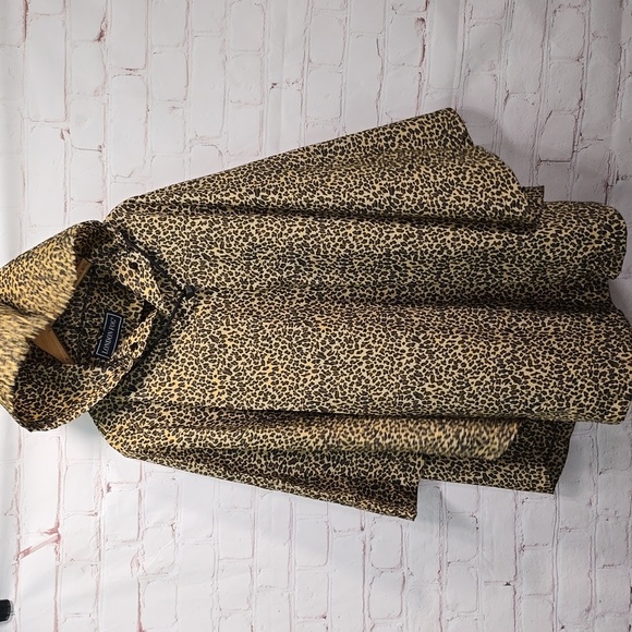 London Fog Jackets & Blazers - London Fog Cheetah Print Hooded Poncho One Size Fits Most